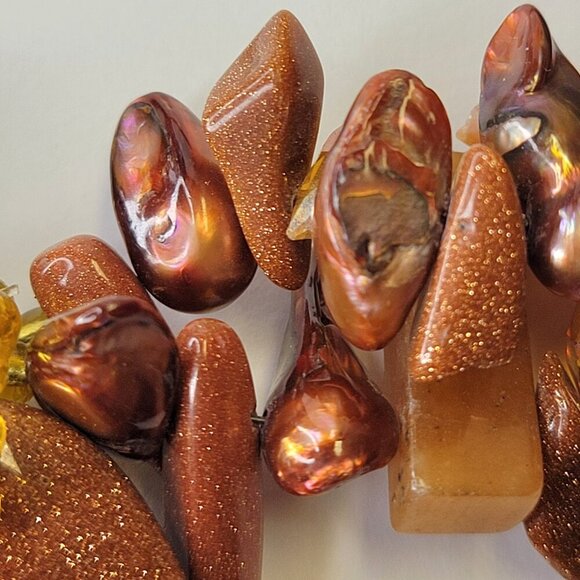 Brown hued gemstone fashion necklace and earrings set - Picture 7 of 14